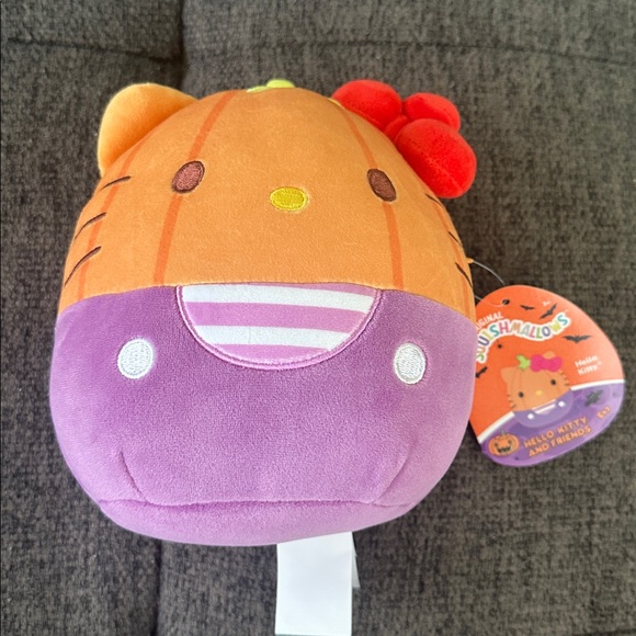 NWT Squishmallows Original 7.5" Hello Kitty Jazwares Plush Halloween - Picture 2 of 3